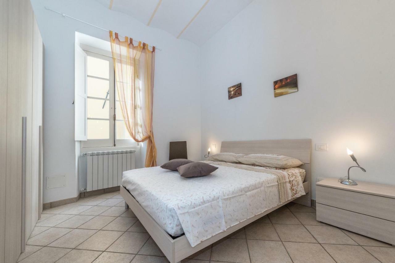 דירות פינאלה ליגורה Finalborgo - Casa Nanetti 6 Posti In Centro מראה חיצוני תמונה
